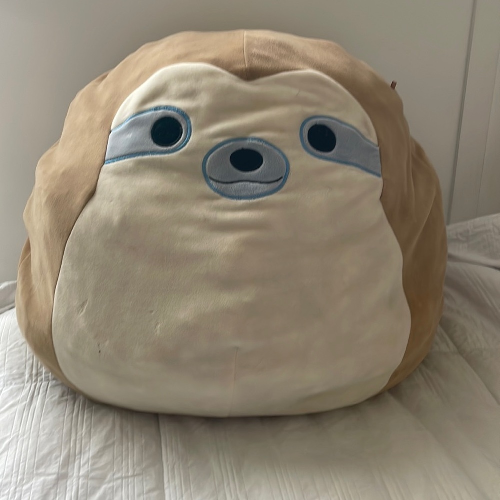 Brown sloth squishmallow